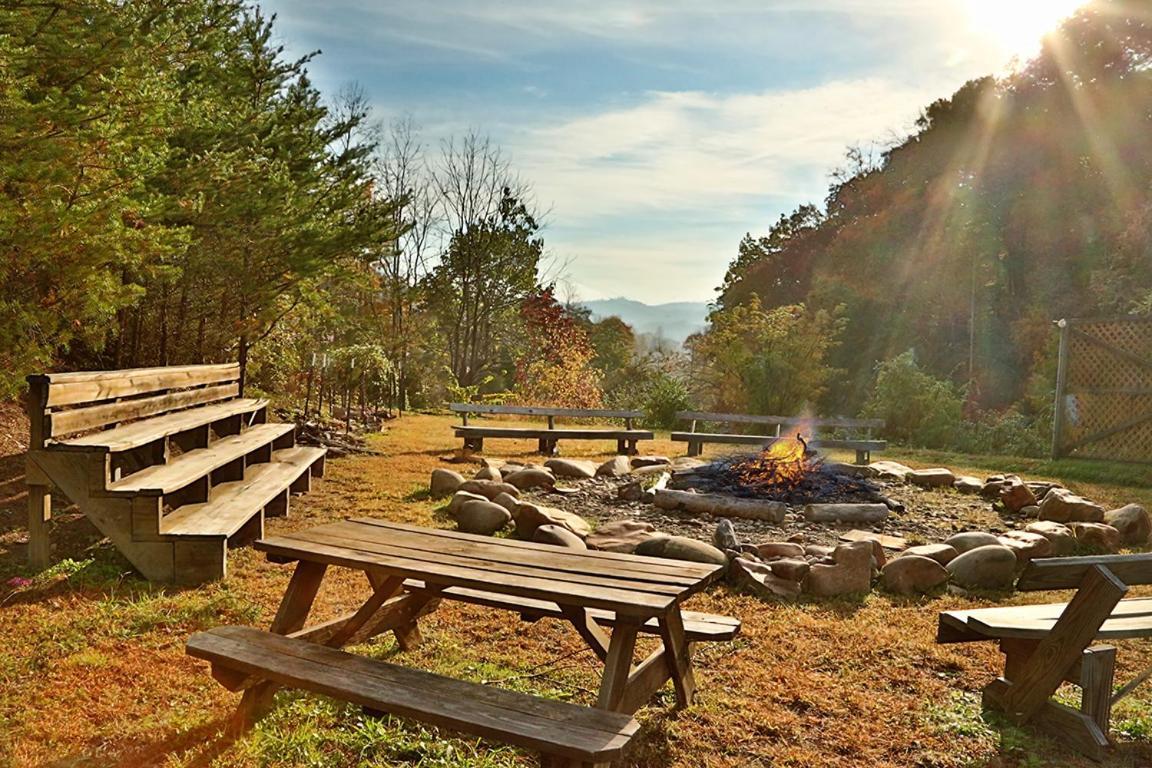 Oak Tree Lodge #3 비둘기 포지 외부 사진